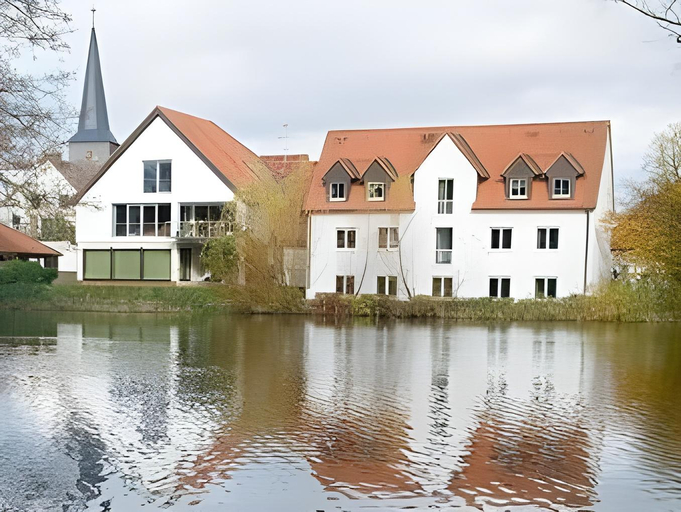 Exterior & Views 1, Hotel Restaurant Jagerhof, Erlangen-Höchstadt