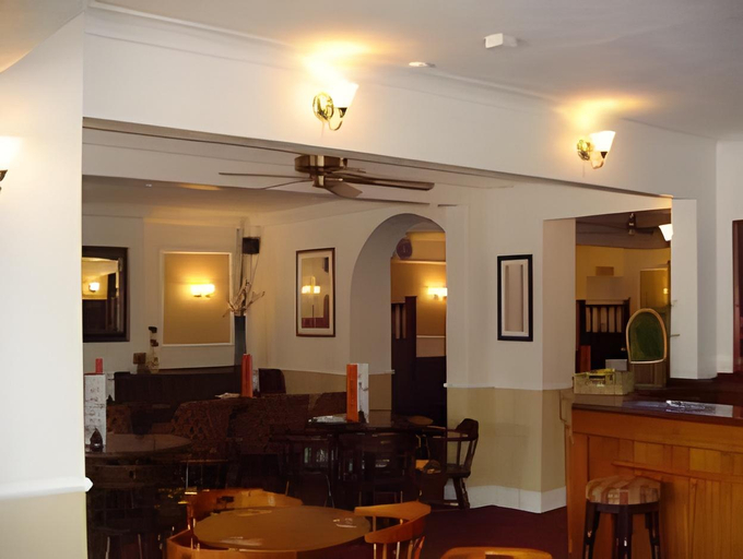 Others 4, Beverley Inn & Hotel, Doncaster
