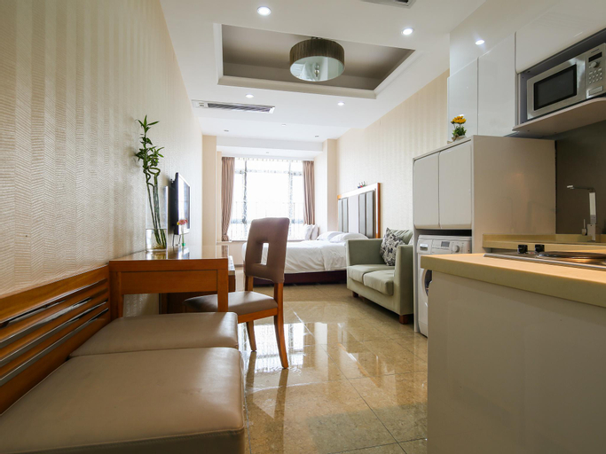 Dining Room 15