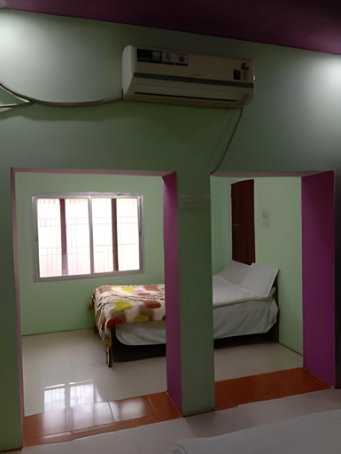 Bedroom 2, Marilyn Guest House, Varanasi