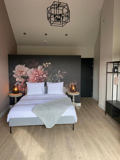 Others 4, B&B Aasterbergerhoeve, Maasbracht