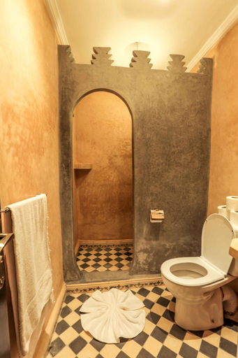 Bathroom 5, Riad Nakhla, Essaouira