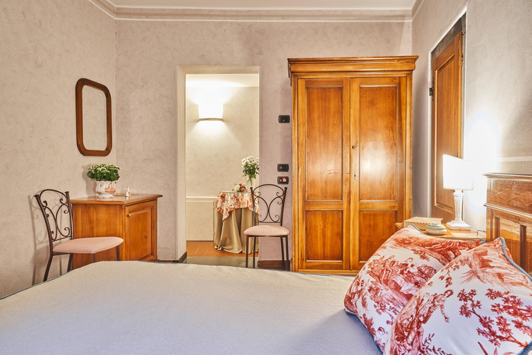 Bedroom 4, Locanda de' Ciompi, Florence
