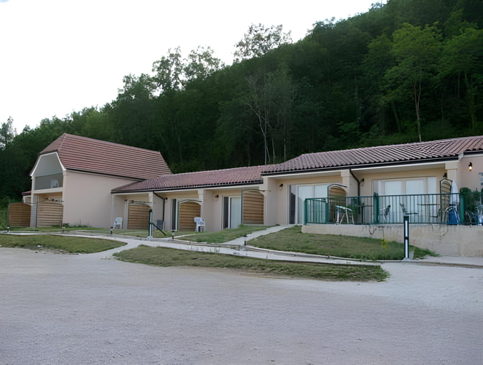 Others 4, Hotel La Peyrade, Lot