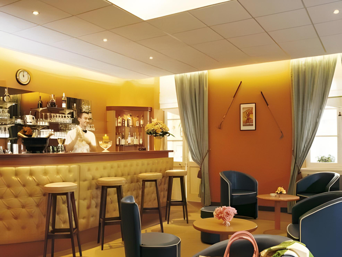 Food & Drinks 4, Le Grand Hotel de Mayenne - Logis hotels restaurant, Mayenne