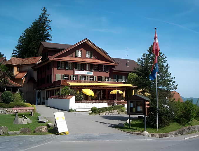 Others 4, Gasthaus Paxmontana, Obwalden