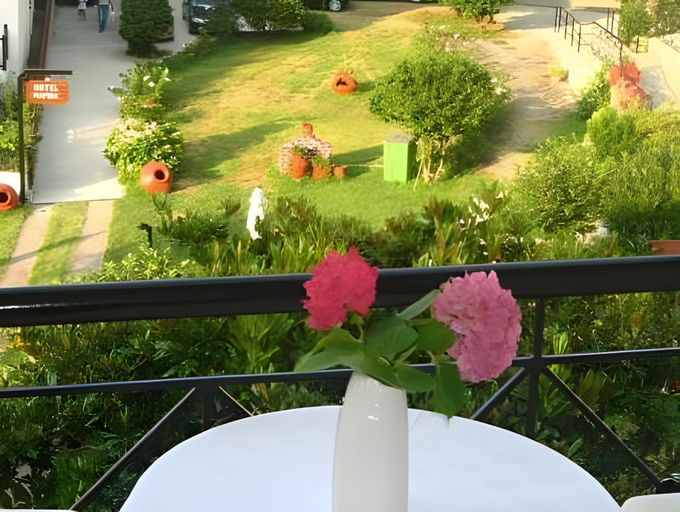Others 5, Hotel Marina, Thessaly