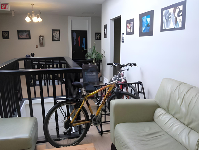 Public Area 2, HI San Diego Downtown Hostel, San Diego