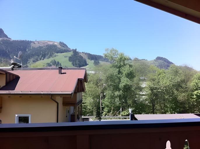 Others 4, Haus Senoner, Kitzbühel