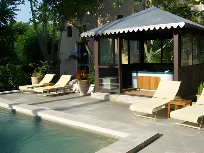 Sport & Beauty 1, Hotel du Poete, Vaucluse