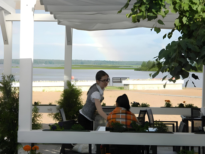 Others 2, Time Out Hotel, Sankt-Peterburg gorsovet