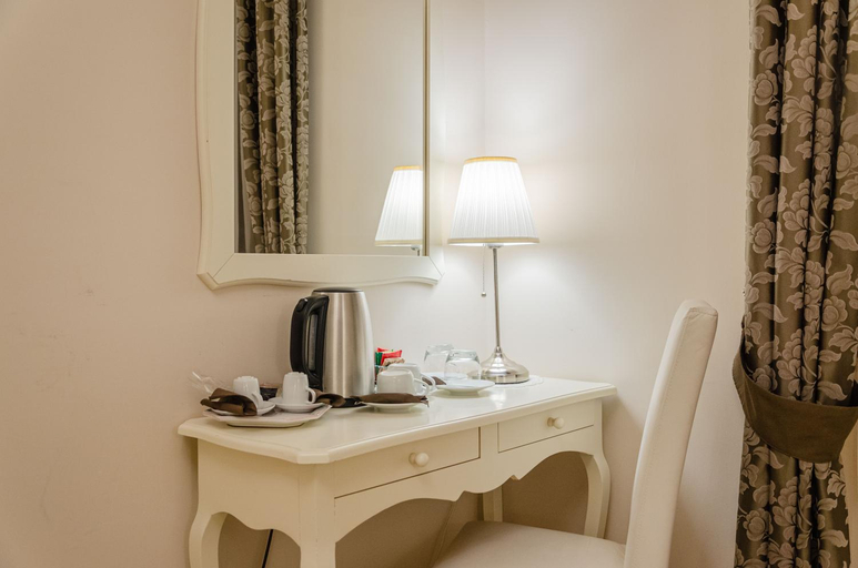 Others 4, Taormina B&B, Messina