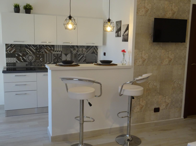 Others 5, Holiday Rooms Portale Pirrera, Ragusa