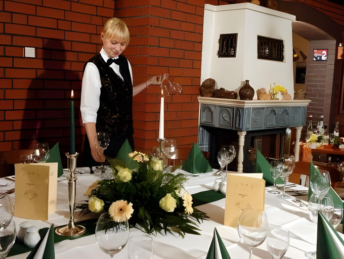 Food & Drinks 4, Wolfshotel am Arendsee, Altmarkkreis Salzwedel