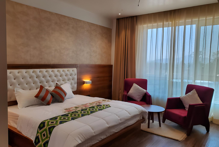 Bedroom, Effotel by Sayaji Sarola, Satara