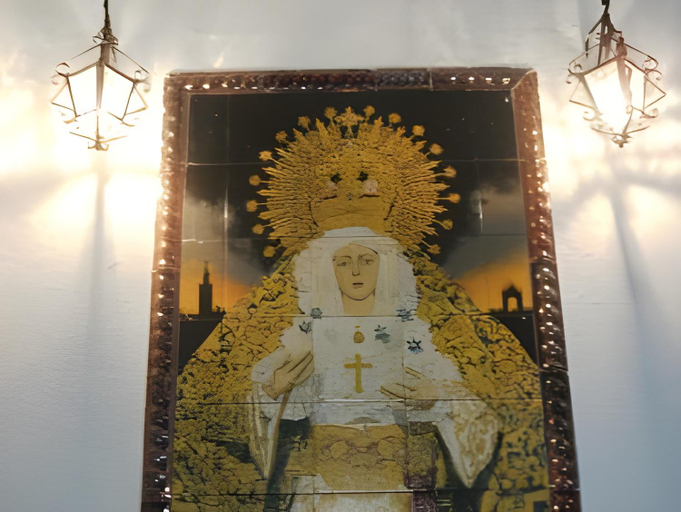 Others 2, Hostal Trajano, Sevilla