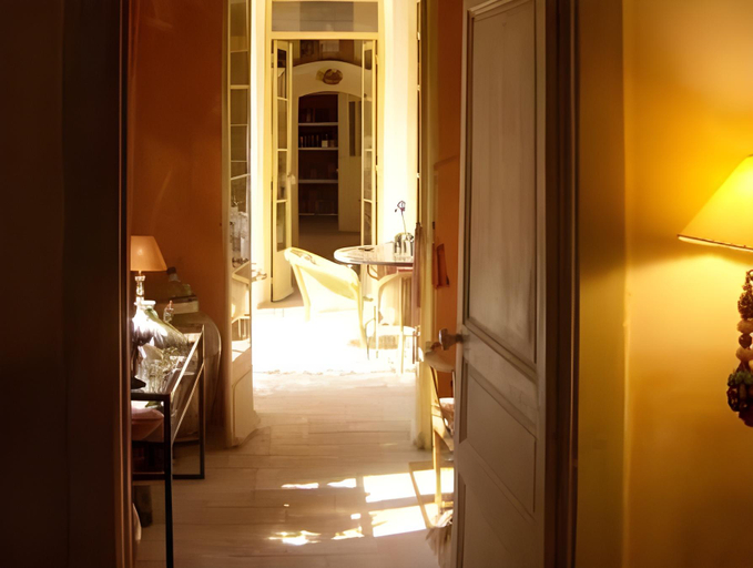Others 3, Maison d'Hotes Mas de Barbut, Gard