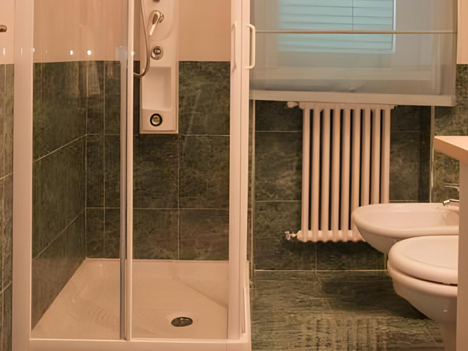 Bathroom 2, Hotel Il Duca Del Sannio, Isernia