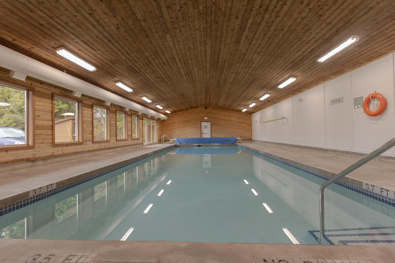 Sport & Beauty 2, Ocean Village Resort, Alberni-Clayoquot