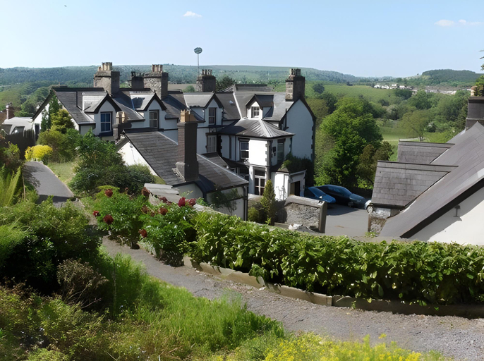 Others 5, Bron-Y-Graig, Denbighshire