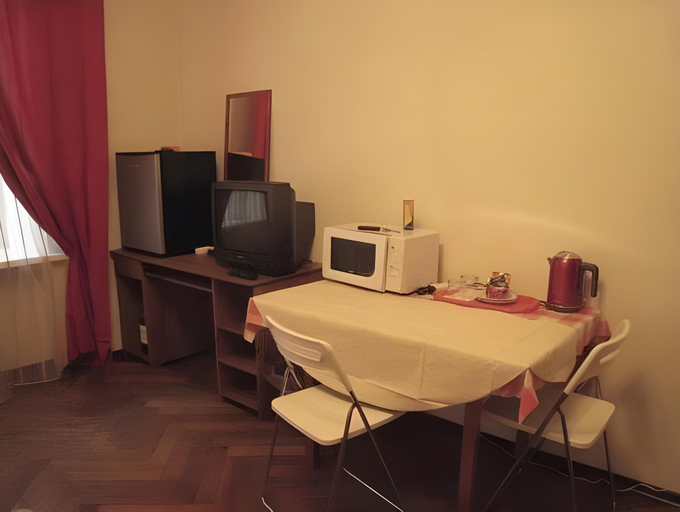 Others 5, El Rooms, Sankt-Peterburg gorsovet