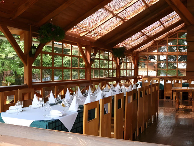 Food & Drinks 4, Zolota Gora Hotel-Rancho, Uzhhorods'kyi