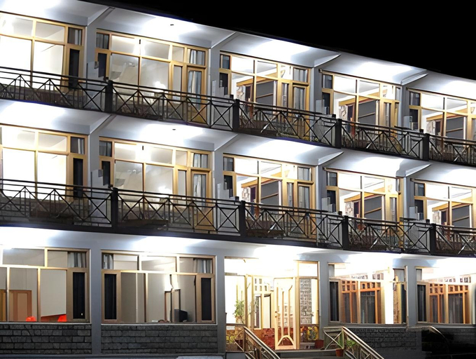 Others 3, Hotel Nitesh, Kullu