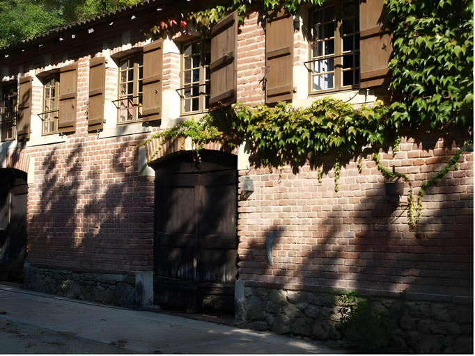 Exterior & Views 1, La Mouline, Lot
