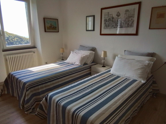 Bedroom 26