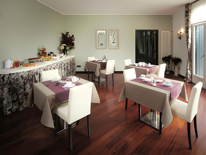 Food & Drinks 3, Villa Archi B&B, Verona