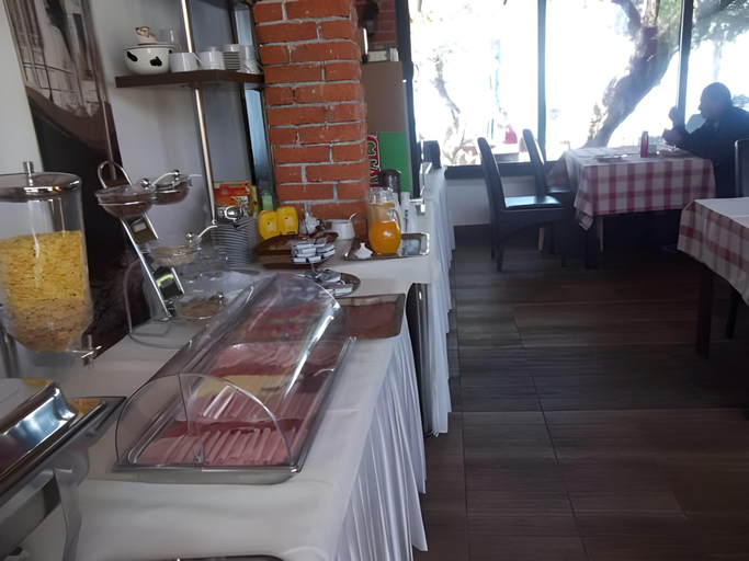 Food & Drinks 5, Beach Hotel Bozikovina, Podstrana