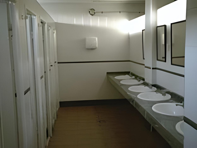 Bathroom, Camping Orgiva, Granada