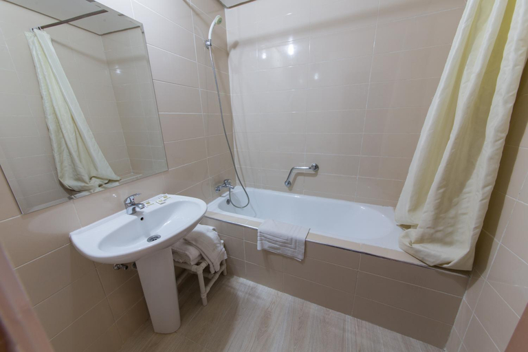 Bathroom 2