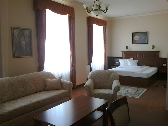 Bedroom 2, Hotel Dorottya, Kadarkút