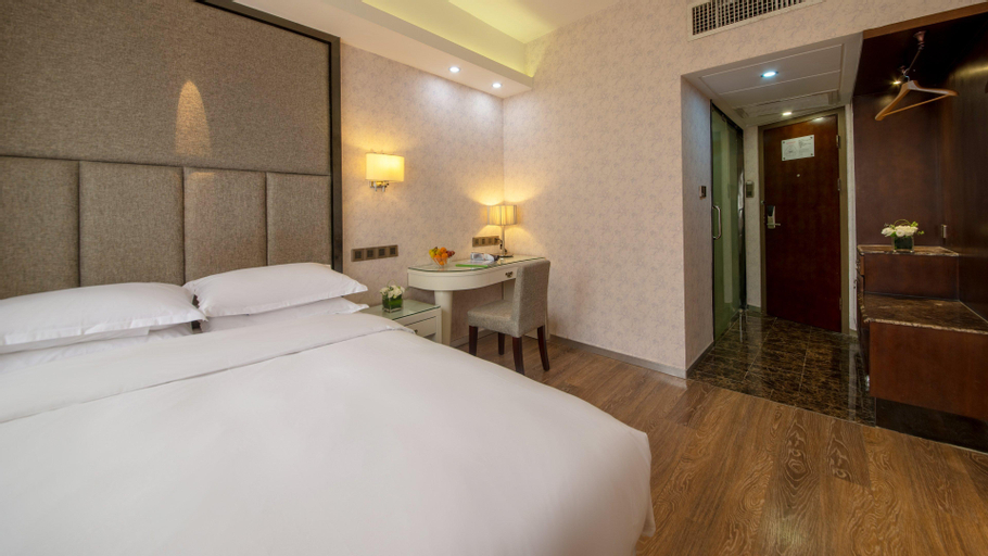 Bedroom 28