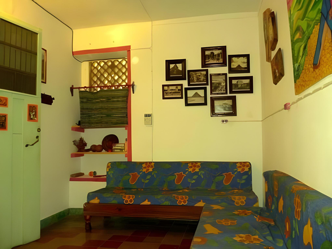 Others 4, Hostel Candelaria, Valladolid