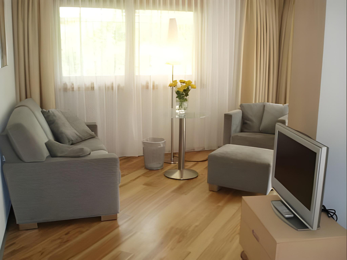 Others 4, Haus Welcome, Visp