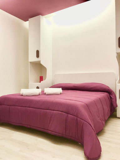 Others 5, B&B Fratelli Tommasini Salerno, Salerno