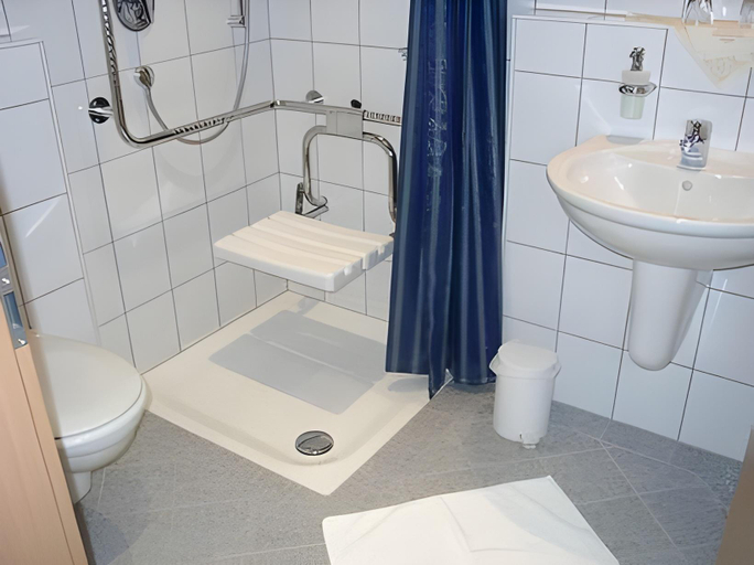 Bathroom 3, Zum Hasen Hein, Wesel