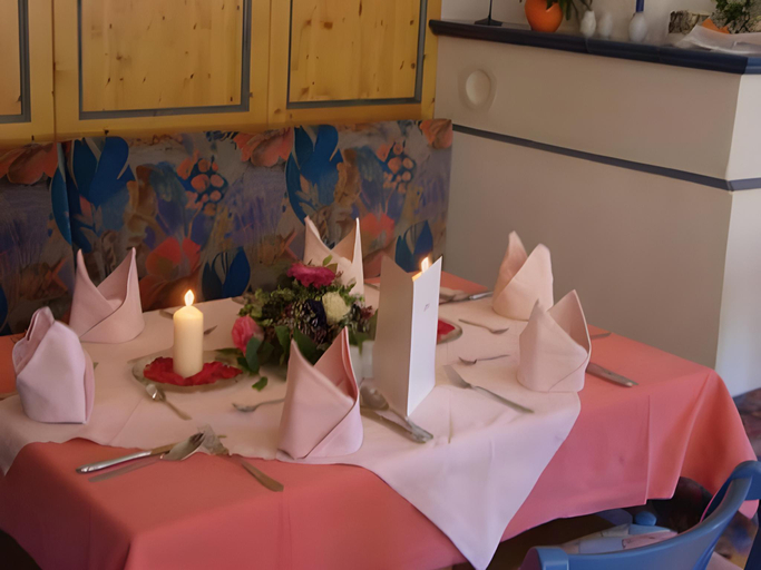 Food & Drinks 5, Landhaus Paradies Samnaun Spiss, Inn