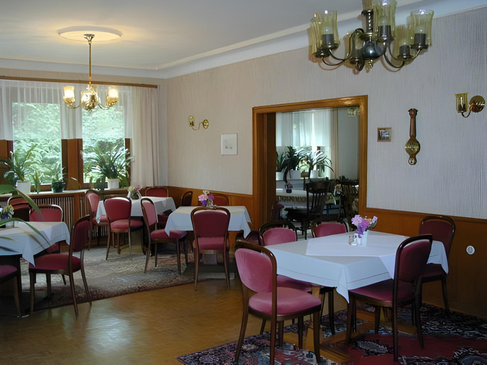 Food & Drinks 4, Hotel Pension Blv Chersruh, Bayreuth