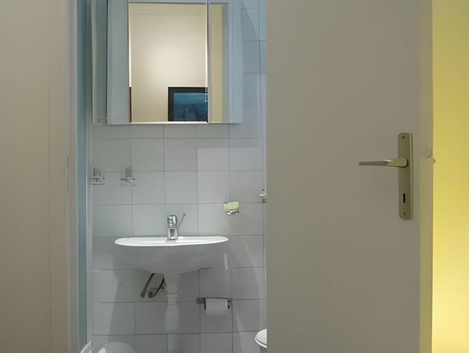 Bathroom 3, Logis Hotel Villa Victorine, Alpes-Maritimes