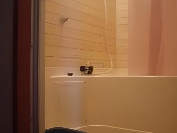 Bathroom, Local Knot Backpackers, Nagano