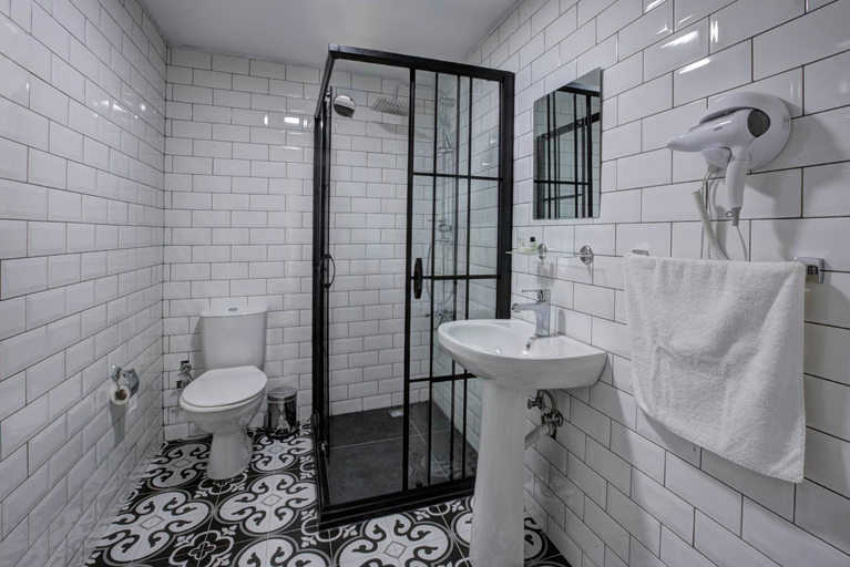 Bathroom 3, Maravilloso Hotels Galata, Beyoğlu