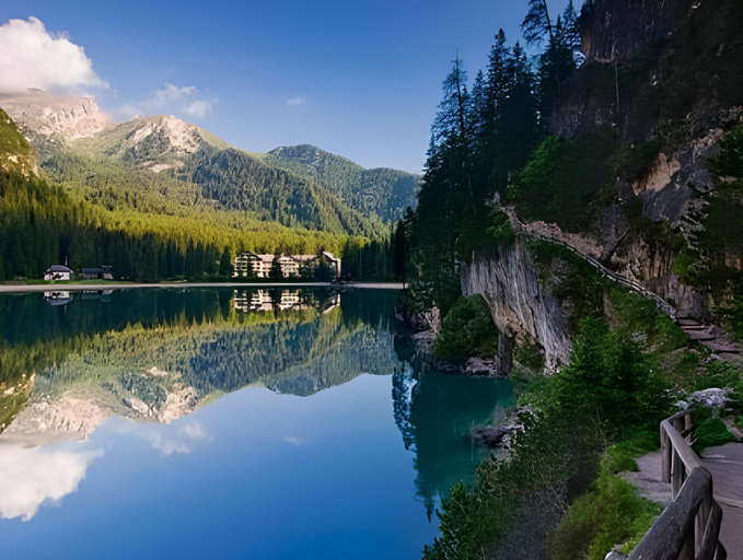 Others 4, Hotel Lago di Braies, Bolzano
