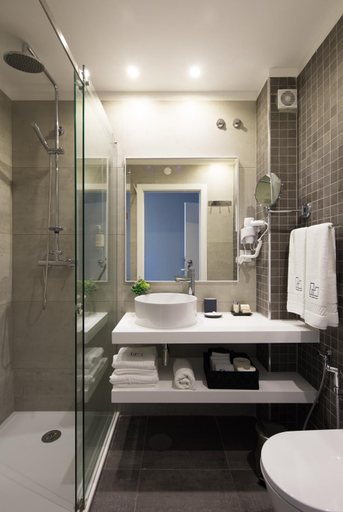 Bathroom 4, Virtudes City Lofts, Porto