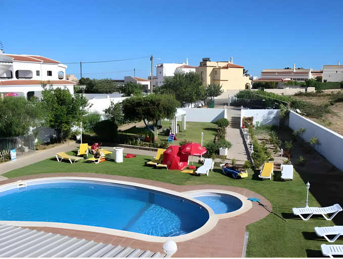 Others 5, Sunshine, Albufeira