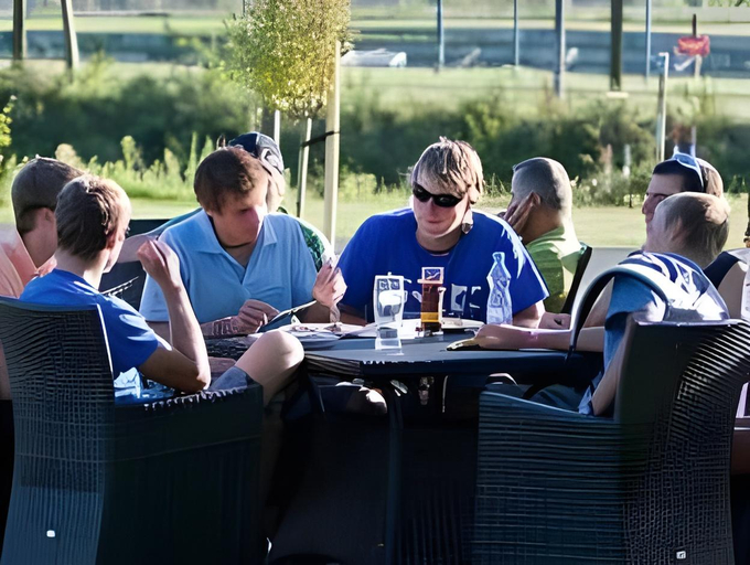 Food & Drinks 4, Hotel and Park Divoka Voda, Senec