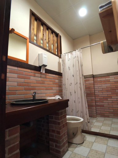Bathroom, Jiji Village Villa B&B, Nantou