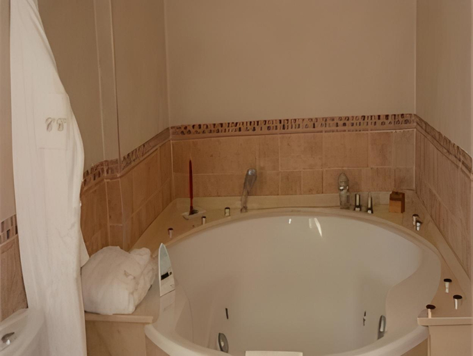 Bathroom 4, Hotel Rural Casa de Campo, Asturias